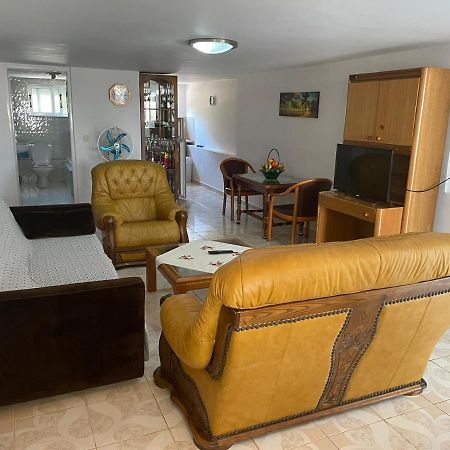 Apartamente Gleni Sarande Exterior photo